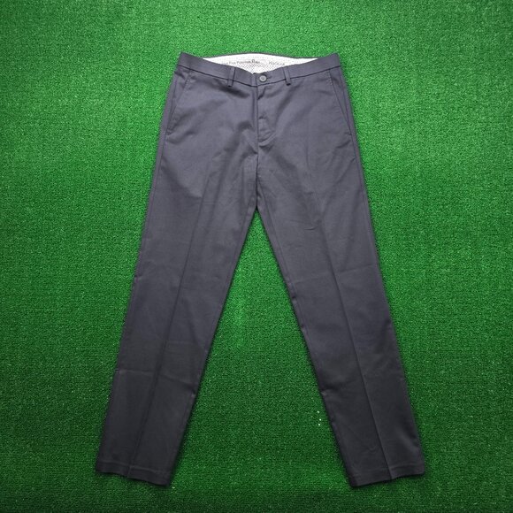 Haggar Pants Mens 34x32 Black Flat‎ Front Iron Free Premium Khaki Classic Fit - Picture 1 of 6